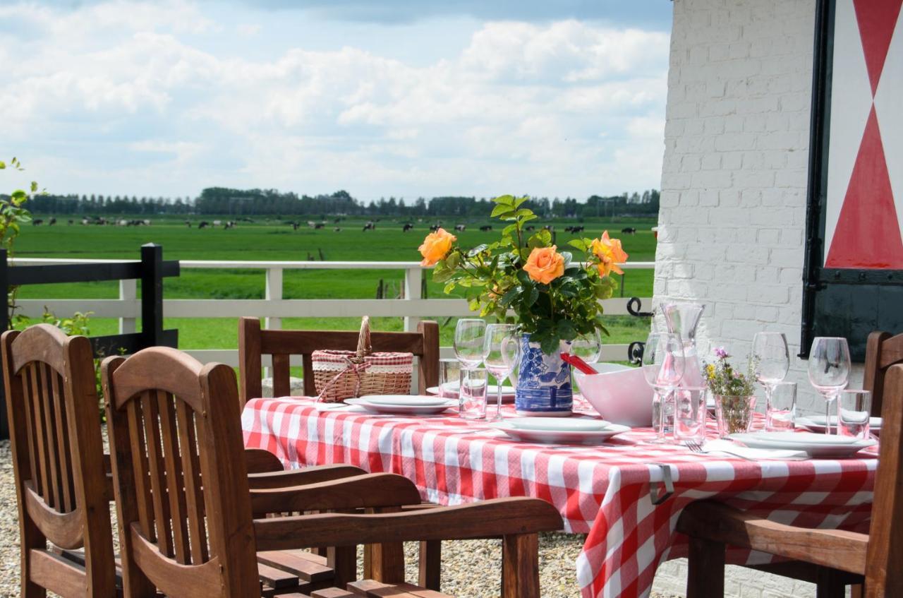 Mondriaanmolen, A Real Windmill Close To Amsterdam أبكودْ المظهر الخارجي الصورة